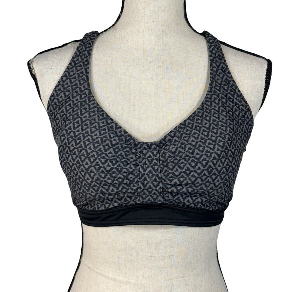 PrAna SZ 36D/M Sports Bra Criss-Cross Adjustable Straps Padded Cups Geometric